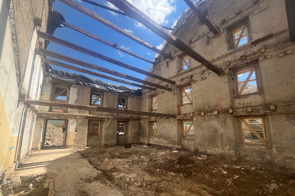 Perucchini demolition-5